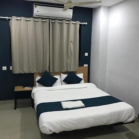 Empire Grande Suites Коччи Экстерьер фото